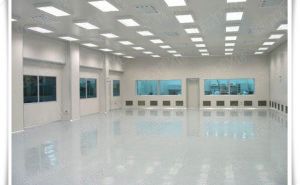 無(wú)塵車(chē)間的墻體施工，更多搜索視頻號(hào)：@凈化東哥